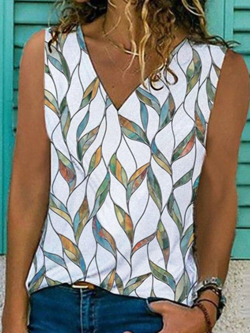 NEW C.O.Z.Y. Sleeveless Women's Shirt - L